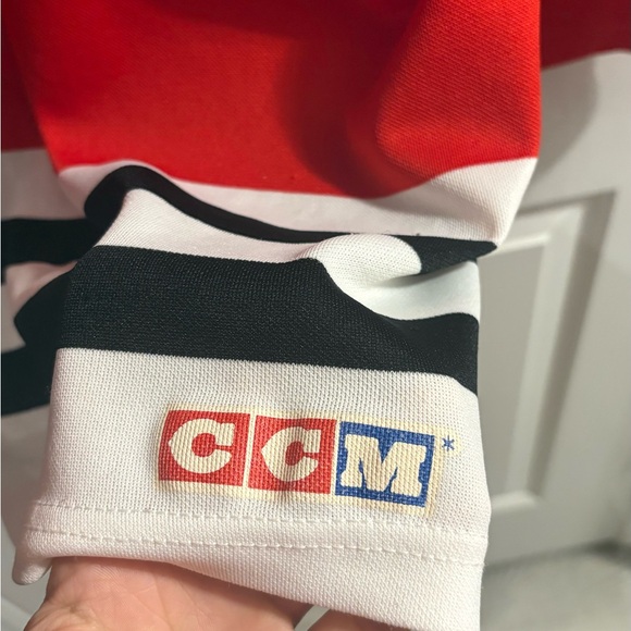 VINTAGE Chicago Black Hawks Jersey (blank) - Picture 5 of 7